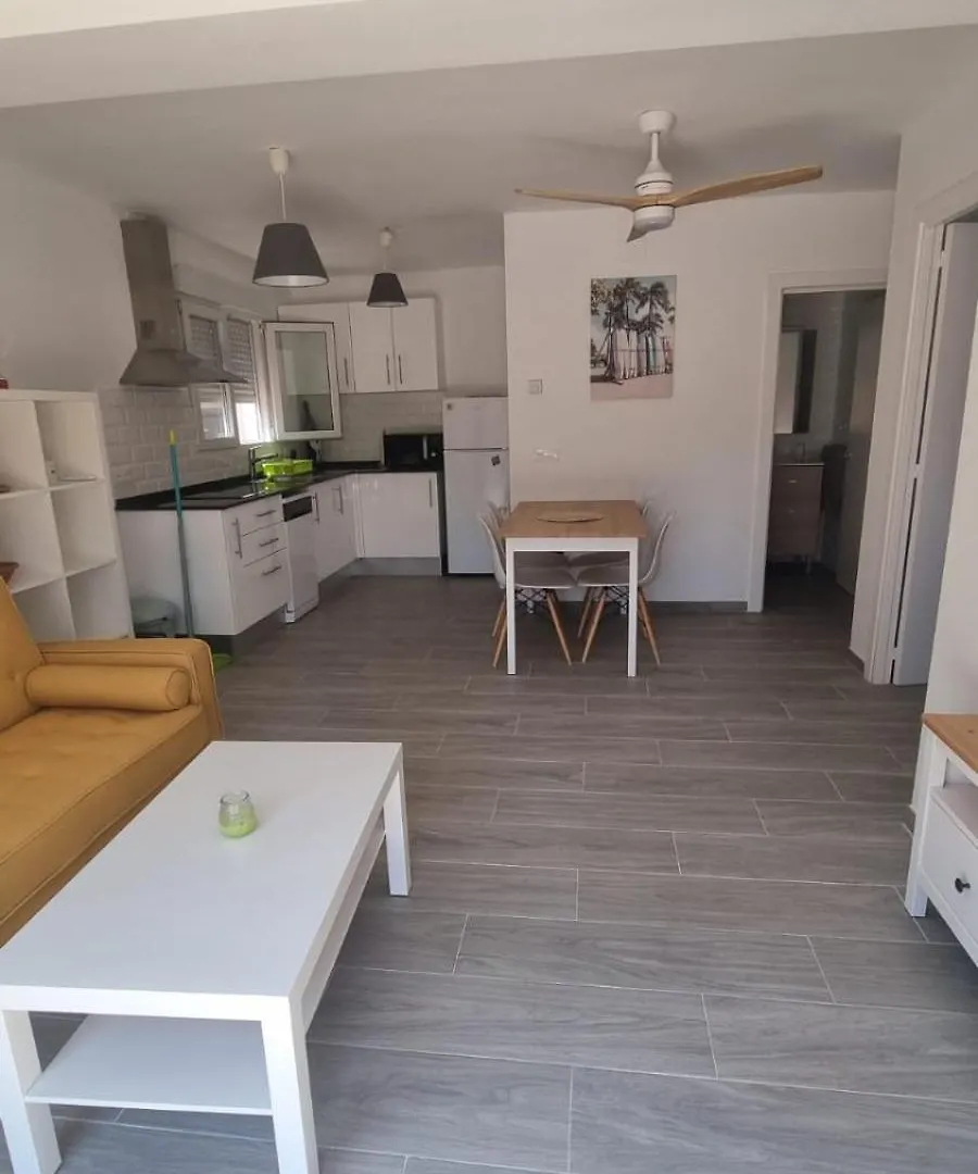 Chalet Con Piscina Lloret De Mar Puigventos Apartment